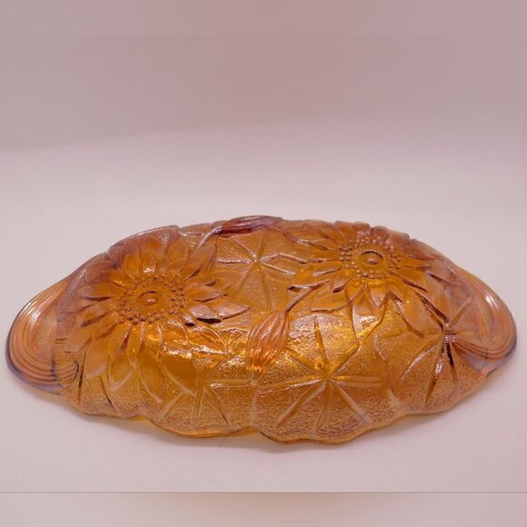 Marigold carnival glass celery dish - Picture 4 of 4